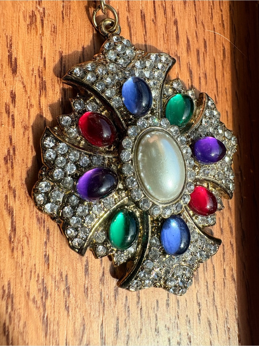 RARE Vintage Cabochon Pearl Rhinestone Multicolor Pendant Necklace